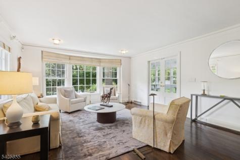 21 Hardwell Road Millburn NJ 07078