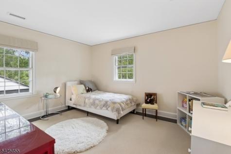 21 Hardwell Road Millburn NJ 07078