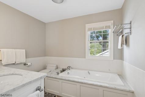 21 Hardwell Road Millburn NJ 07078
