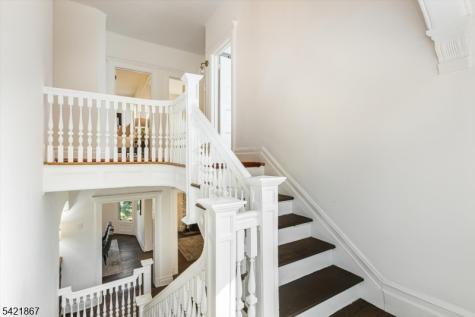 109 Clarewill Avenue Montclair NJ 07043