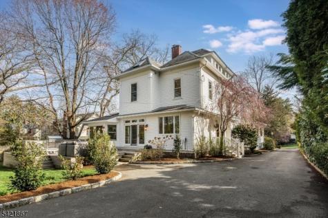 109 Clarewill Avenue Montclair NJ 07043