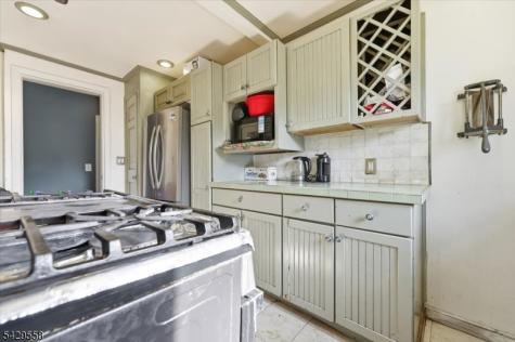 409 Tryon Avenue Englewood NJ 07631