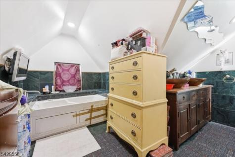 409 Tryon Avenue Englewood NJ 07631