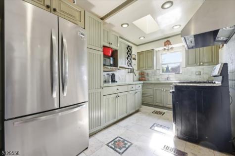 409 Tryon Avenue Englewood NJ 07631