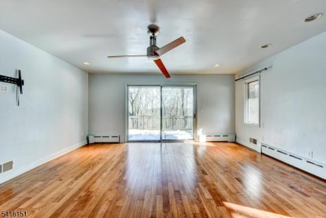 737 Ridge Road Kinnelon NJ 07405