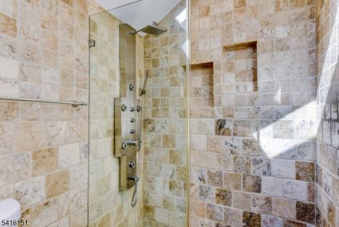 737 Ridge Road Kinnelon NJ 07405