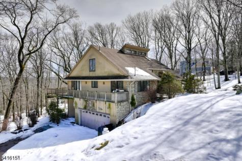 737 Ridge Road Kinnelon NJ 07405