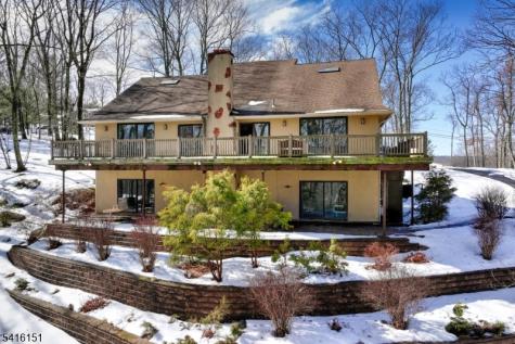 737 Ridge Road Kinnelon NJ 07405