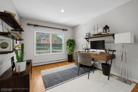 5 Francesca Court East Hanover NJ 07936