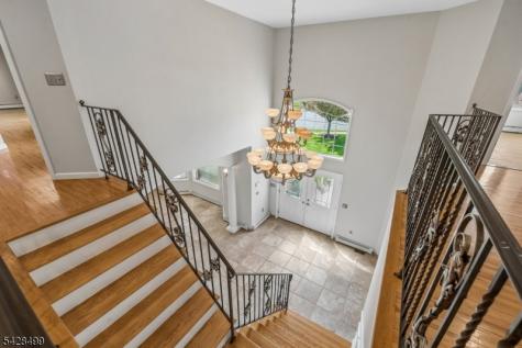 5 Francesca Court East Hanover NJ 07936