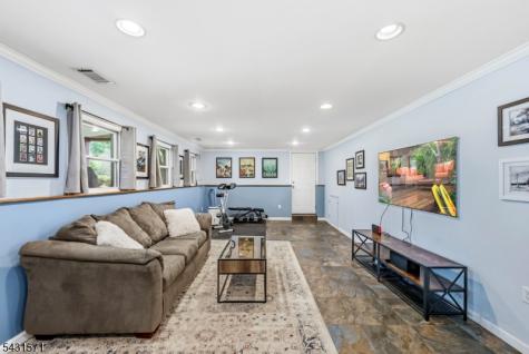 10 Briarwood Drive Franklin NJ 08873
