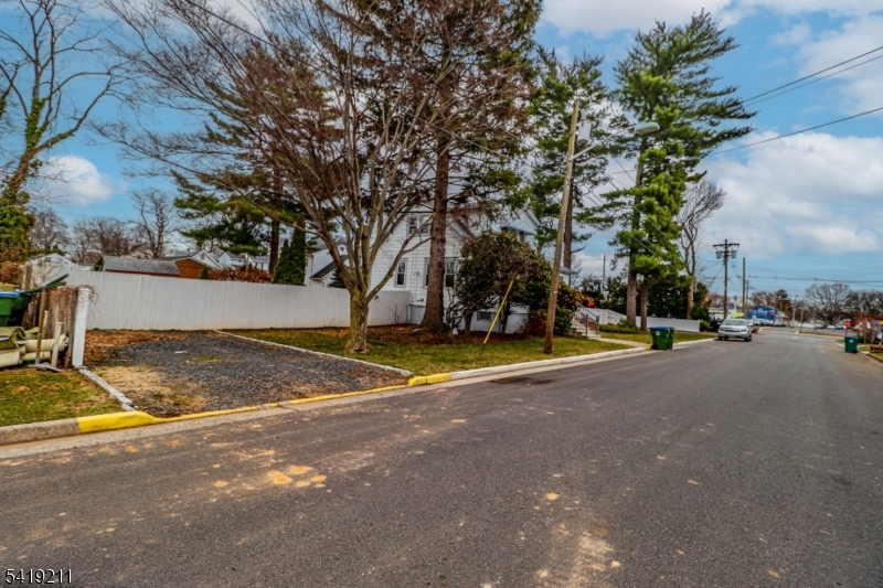 15 N River View Avenue Edison NJ 08817