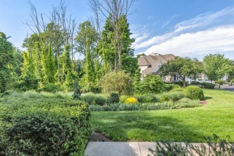 24 Benedict Crescent Bernards NJ 07920