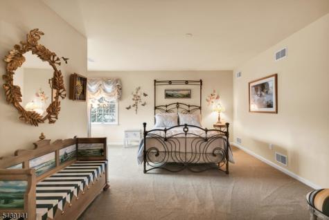24 Benedict Crescent Bernards NJ 07920