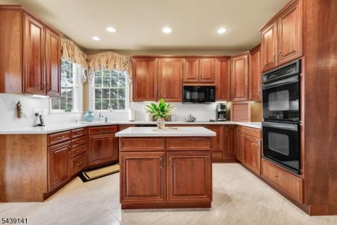 24 Benedict Crescent Bernards NJ 07920