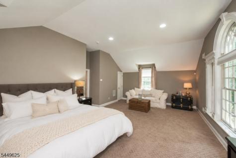 33 Hunter Drive Harding NJ 07976