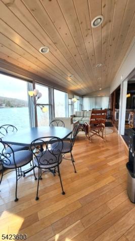 56 E Shore Trail Sandyston NJ 07826