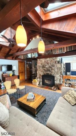 56 E Shore Trail Sandyston NJ 07826