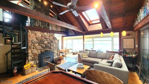 56 E Shore Trail Sandyston NJ 07826