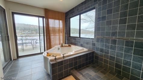 56 E Shore Trail Sandyston NJ 07826