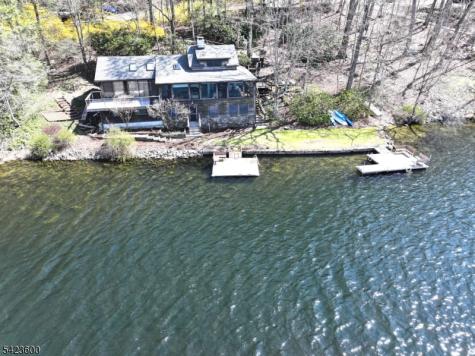 56 E Shore Trail Sandyston NJ 07826