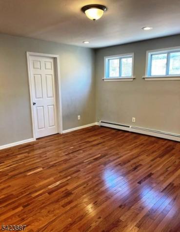 12 Birchwood Avenue East Orange NJ 07018