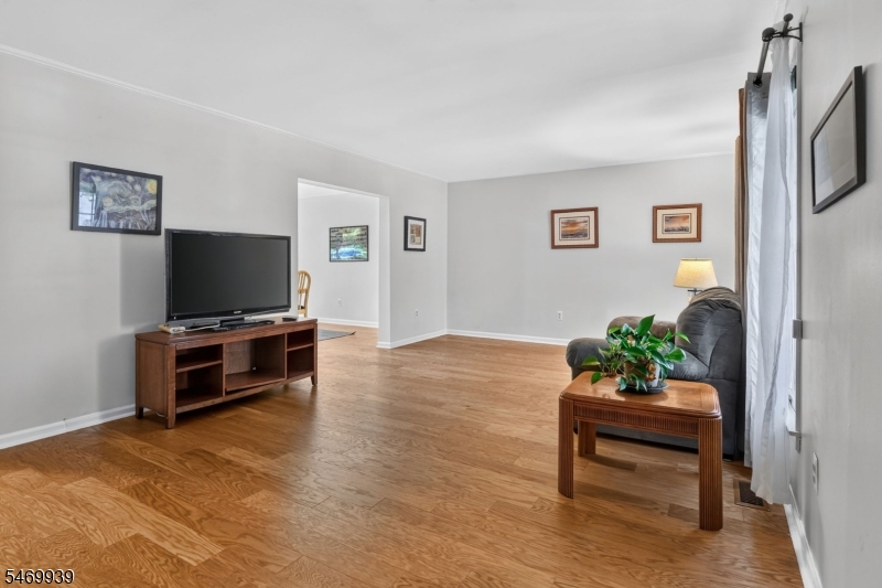 48 Kingswood Road Branchburg NJ 08876