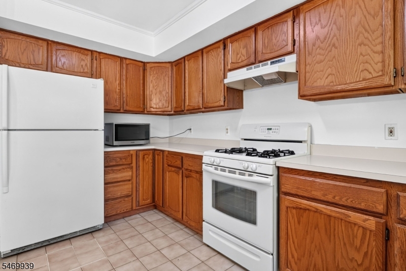 48 Kingswood Road Branchburg NJ 08876