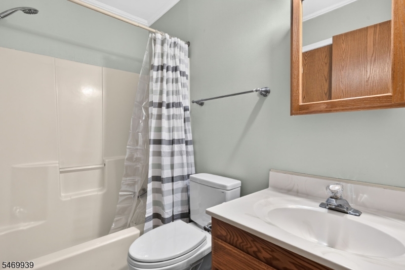 48 Kingswood Road Branchburg NJ 08876