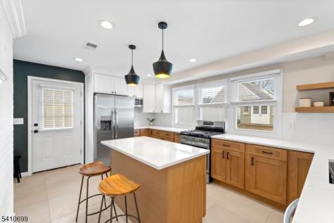 122 Greenbrook Road Green Brook NJ 08812
