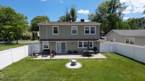 122 Greenbrook Road Green Brook NJ 08812