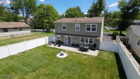 122 Greenbrook Road Green Brook NJ 08812