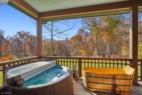 17 Quaker Church Road Allamuchy NJ 07821