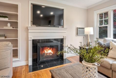 419 Wyckoff Avenue Ramsey NJ 07446