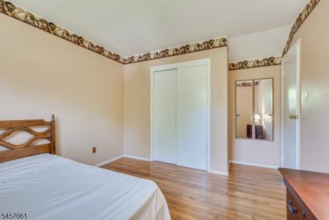 36 Foxwood Drive Franklin NJ 08873