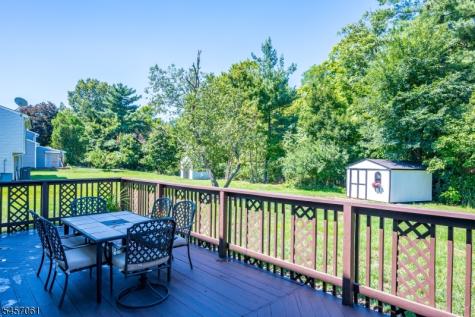 36 Foxwood Drive Franklin NJ 08873