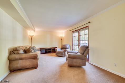36 Foxwood Drive Franklin NJ 08873