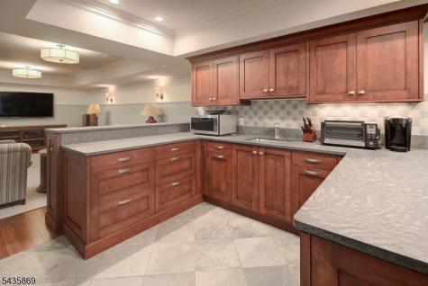 19 Cliffside Way Boonton NJ 07005