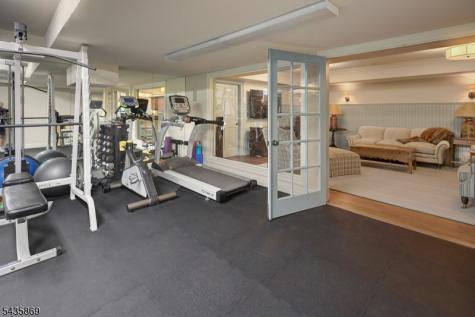 19 Cliffside Way Boonton NJ 07005