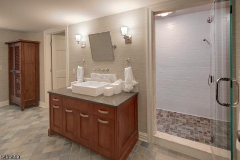 19 Cliffside Way Boonton NJ 07005