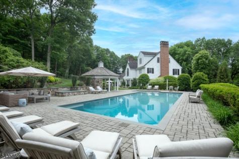 19 Cliffside Way Boonton NJ 07005