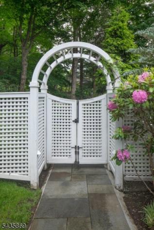 19 Cliffside Way Boonton NJ 07005