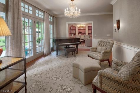 19 Cliffside Way Boonton NJ 07005