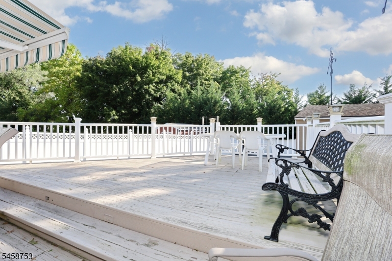 741 Pompton Avenue Cedar Grove NJ 07009