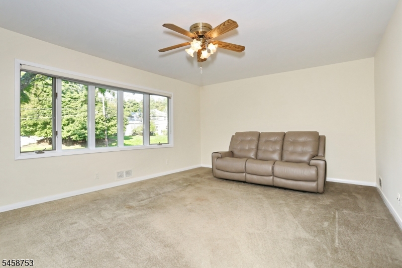 741 Pompton Avenue Cedar Grove NJ 07009