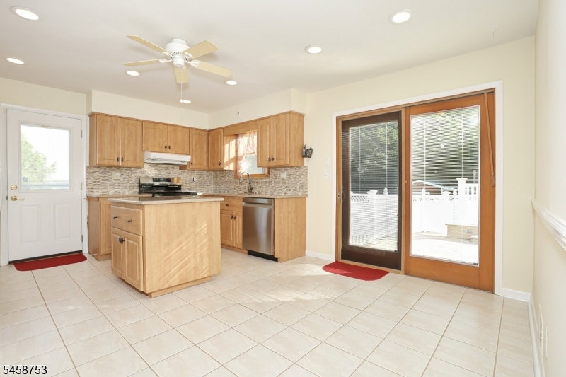 741 Pompton Avenue Cedar Grove NJ 07009