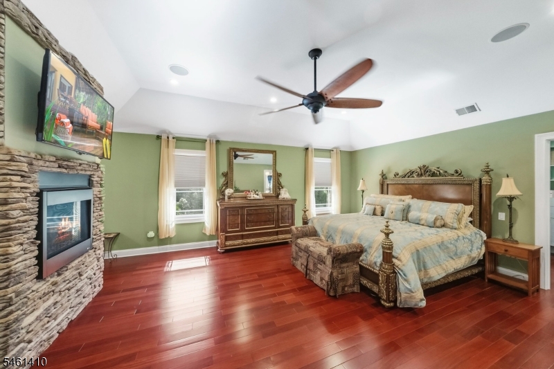 429 Oak Ridge Road Clark NJ 07066