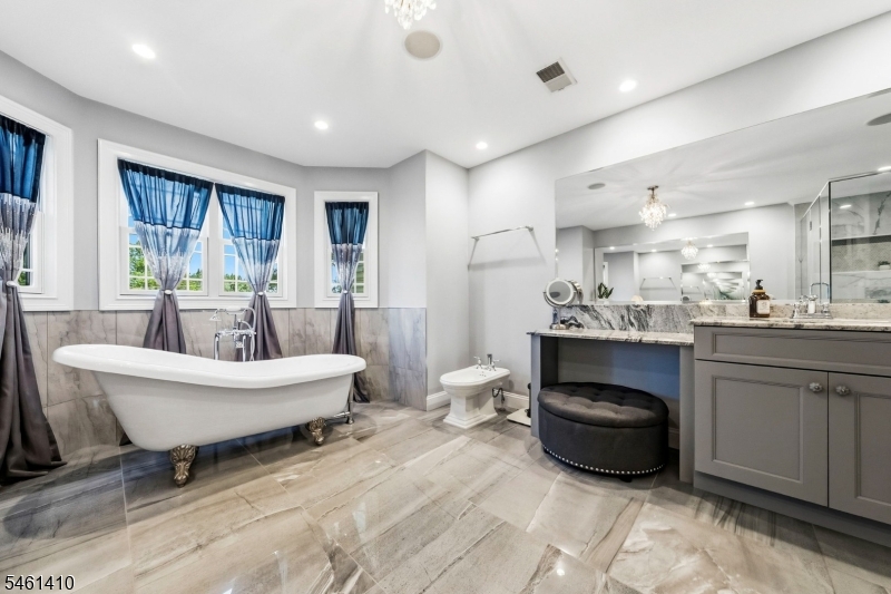 429 Oak Ridge Road Clark NJ 07066