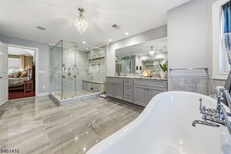 429 Oak Ridge Road Clark NJ 07066