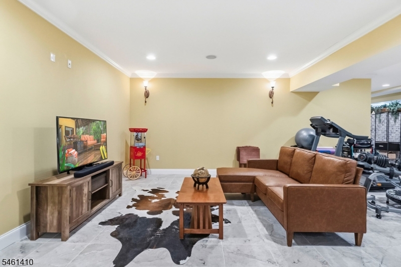 429 Oak Ridge Road Clark NJ 07066
